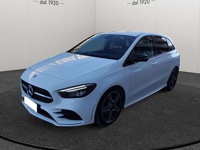Usata Mercedes B200 Premium 150 CV (110 kW) 2022 Bianco Monovolume