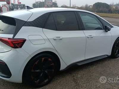 Usata Cupra Born 150 kW (204 CV) 2022 Bianco Utilitaria