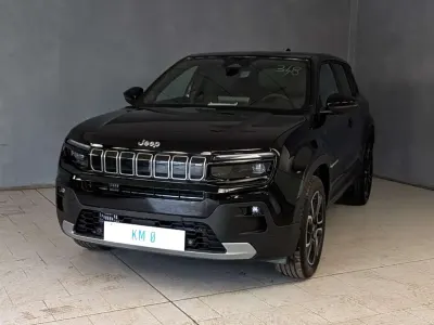 Nieuw Jeep Avenger Summit 110 PK (80 kW) 2026 Zwart SUV