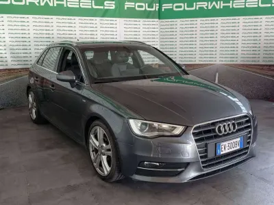 Usata Audi A3 S-Line 150 CV (110 kW) 2014 Grigio Berlina