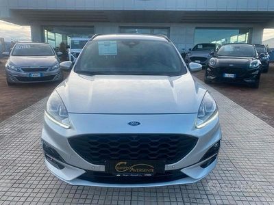 Usata Ford Kuga ST-Line 120 CV (88 kW) 2021 Grigio SUV