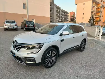 Usata Renault Koleos Initiale Paris 150 CV (110 kW) 2020 Bianco SUV