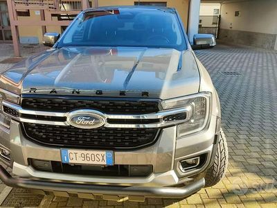 Usata Ford Ranger 205 CV (150 kW) 2024 Grigio Pick-up