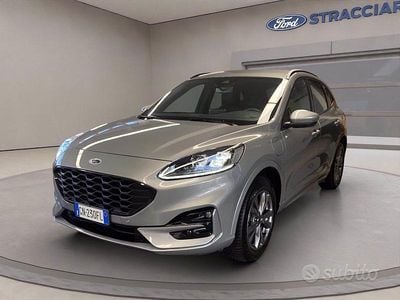 Usata Ford Kuga ST-Line X 225 CV (165 kW) 2023 Grigio metallizzato SUV
