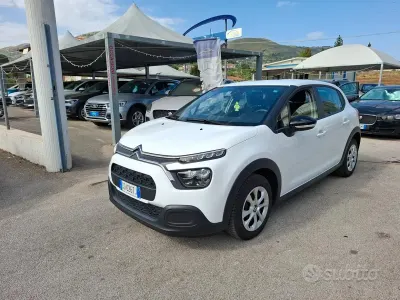 Usata Citroën C3 Feel 102 CV (75 kW) 2021 Bianco Utilitaria