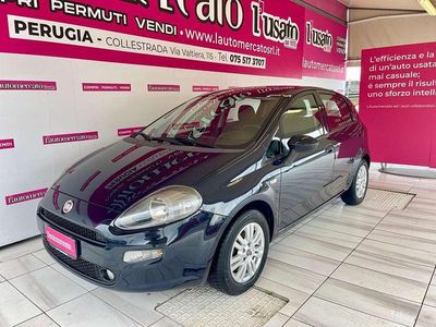 Usata Fiat Punto Lounge 95 CV (69 kW) 2016 Blu/azzurro Utilitaria