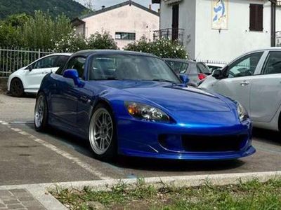 Honda S 2000