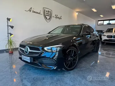 Begagnad Mercedes C220 AMG 200 HK (147 kW) 2022 Svart Sedan