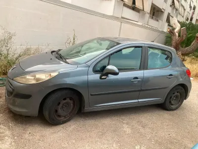 Usata Peugeot 207 73 CV (53 kW) 2009 Grigio Berlina
