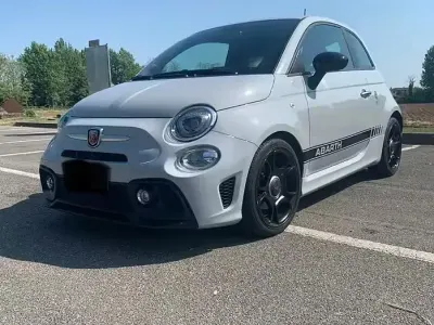 Usata Abarth 595 Pista 165 CV (121 kW) 2020 Grigio Berlina