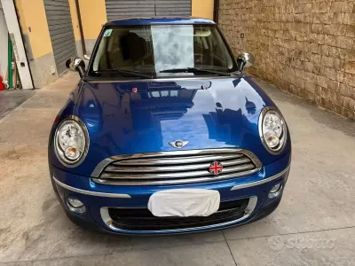 Begagnad Mini Cooper Coupé 112 HK (82 kW) 2012 Blå Sportkupé