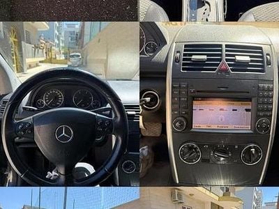 Usata Mercedes A180 Avantgarde 116 CV (85 kW) 2012 Nero Utilitaria