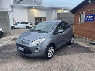 Usata Ford Ka 67 CV (49 kW) 2015 Grigio metallizzato Berlina