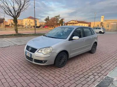 Brugt VW Polo Comfortline 69 HK (50 kW) 2007 Hvid Hatchback