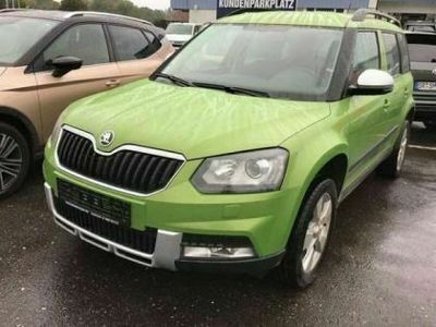 usata Skoda Yeti Outdoor 2.0 TDI DPF 4x4 Elegance, Xenon, AHK, Ein