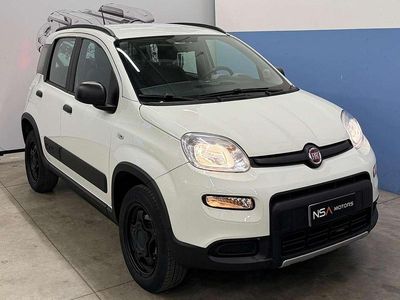 Usata Fiat Panda 4x4 Wild 86 CV (63 kW) 2020 Bianco Utilitaria