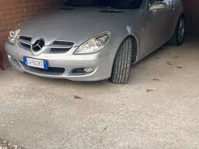 Usata Mercedes SLK350 272 CV (200 kW) 2004 Argento Cabrio