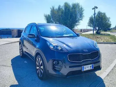 Usata Kia Sportage 141 CV (103 kW) 2018 Grigio SUV