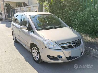 Occasion Opel Zafira 150 ch (110 kW) 2009 Gris Monospace