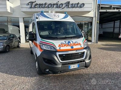 Usata Fiat Ducato 165 CV (121 kW) 2024 Bianco pastello Furgone