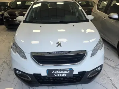 Usata Peugeot 2008 Allure 92 CV (67 kW) 2015 Bianco SUV