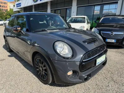 Usata Mini Cooper SD Coupé 170 CV (125 kW) 2016 Nero Coupé