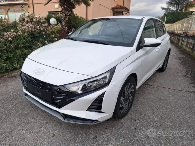 Nuova Hyundai i20 90 CV (66 kW) 2026 Bianco Utilitaria