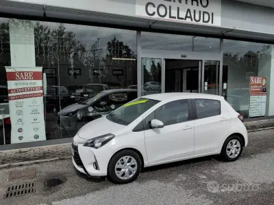 Usata Toyota Yaris Active 72 CV (52 kW) 2020 Bianco Berlina