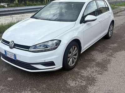 Usata VW Golf Sportsvan Trendline 116 CV (85 kW) 2019 Monovolume