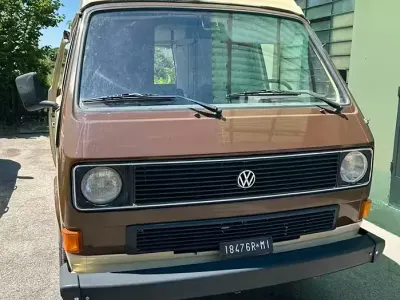 Usata VW Jetta 53 CV (38 kW) 1982 Marrone Berlina