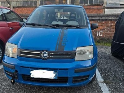 Usata Fiat Panda Active 54 CV (39 kW) 2004 Blu Utilitaria
