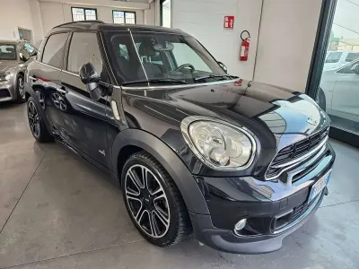 Usata Mini Cooper SD Countryman 143 CV (105 kW) 2016 Nero SUV