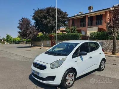 Usata Kia Venga 2011 Bianco Utilitaria