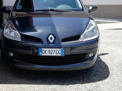 Usata Renault Clio II 85 CV (62 kW) 2007 Nero Berlina