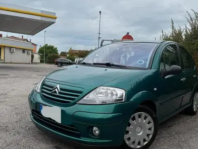 Gebraucht Citroën C3 Exclusive 73 PS (53 kW) 2003 Grün Limousine