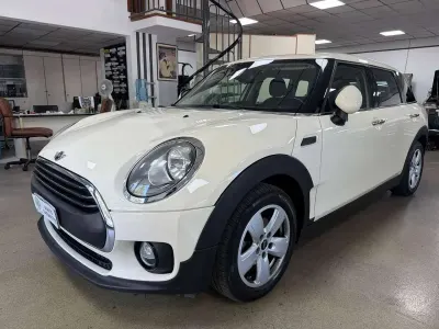 Usata Mini One D Clubman Hype 116 CV (85 kW) 2018 Pepper white Station wagon