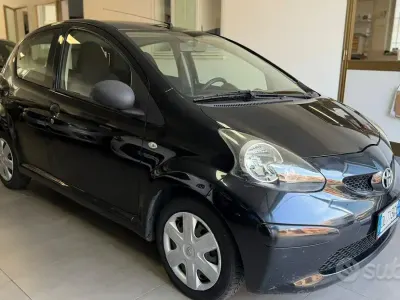 Begagnad Toyota Aygo 68 HK (50 kW) 2007 Halvkombi