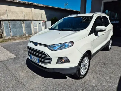 Usata Ford Ecosport Titanium 125 CV (91 kW) 2017 Bianco SUV