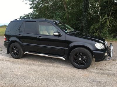 Usata Mercedes ML350 235 CV (172 kW) 2003 Nero SUV