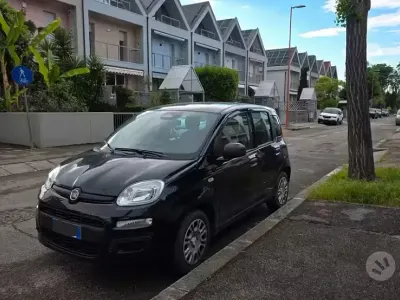 Usata Fiat Panda 70 CV (51 kW) 2025 Nero Utilitaria