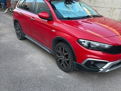 Usata Fiat Tipo Cross 131 CV (96 kW) 2023 Rosso Station wagon