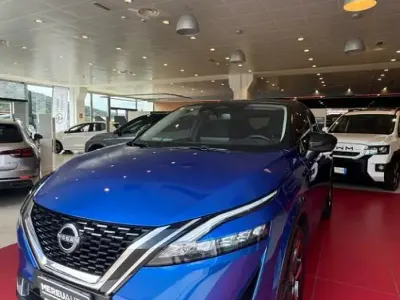 Usata Nissan Qashqai N-Connecta 140 CV (102 kW) 2024 Blu SUV