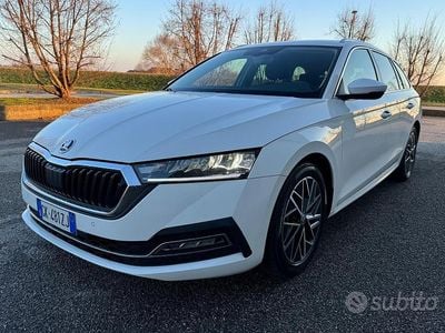 Bianco Usata 2022 Skoda Octavia Style Station wagon | 19.990 € (Buon prezzo)