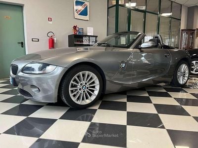 Begagnad BMW Z4 150 HK (110 kW) 2005 Grå Cab