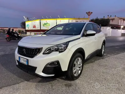 Usata Peugeot 3008 131 CV (96 kW) 2018 Bianco SUV