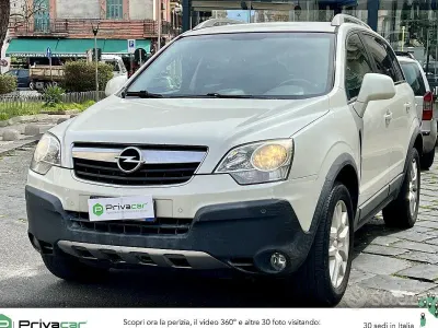 Usata Opel Antara Edition+ 150 CV (110 kW) 2010 Bianco SUV