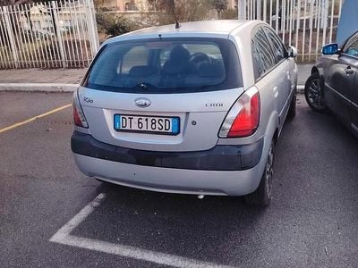 Usata Kia Rio 109 CV (80 kW) 2008 Berlina