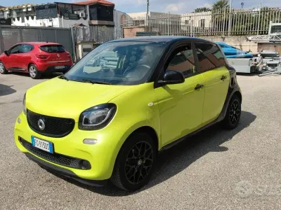 Usata Smart ForFour Prime 71 CV (52 kW) 2016 Verde Utilitaria