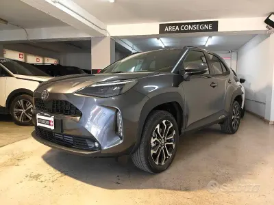 Nuova Toyota Yaris Cross Trend 116 CV (85 kW) 2026 Grigio SUV
