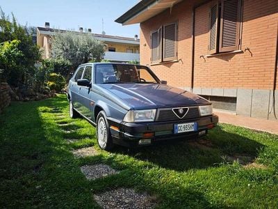 Usata Alfa Romeo 75 Quadrifoglio 156 CV (114 kW) 1987 Berlina